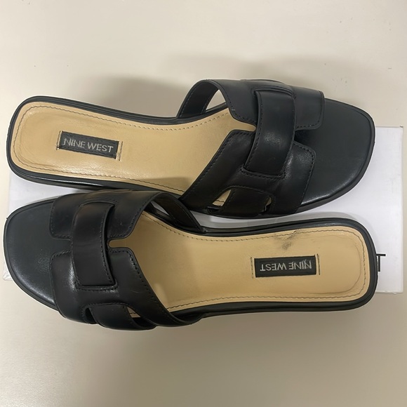 Nine West Germani Flat Sandal- Size 7.5 - Picture 3 of 13
